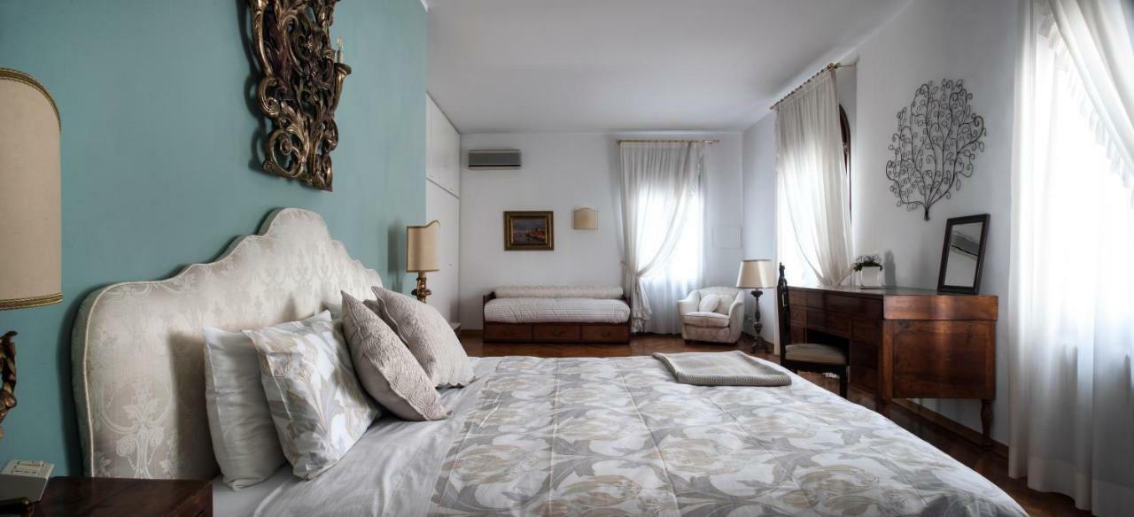 Casa Lunia Guesthouse Местре Екстер'єр фото
